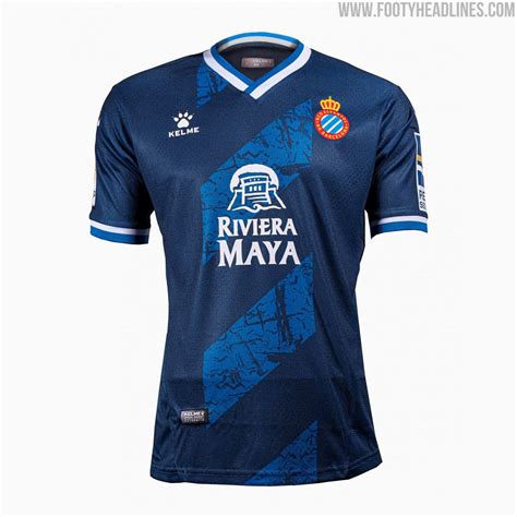 espanyol uniform.